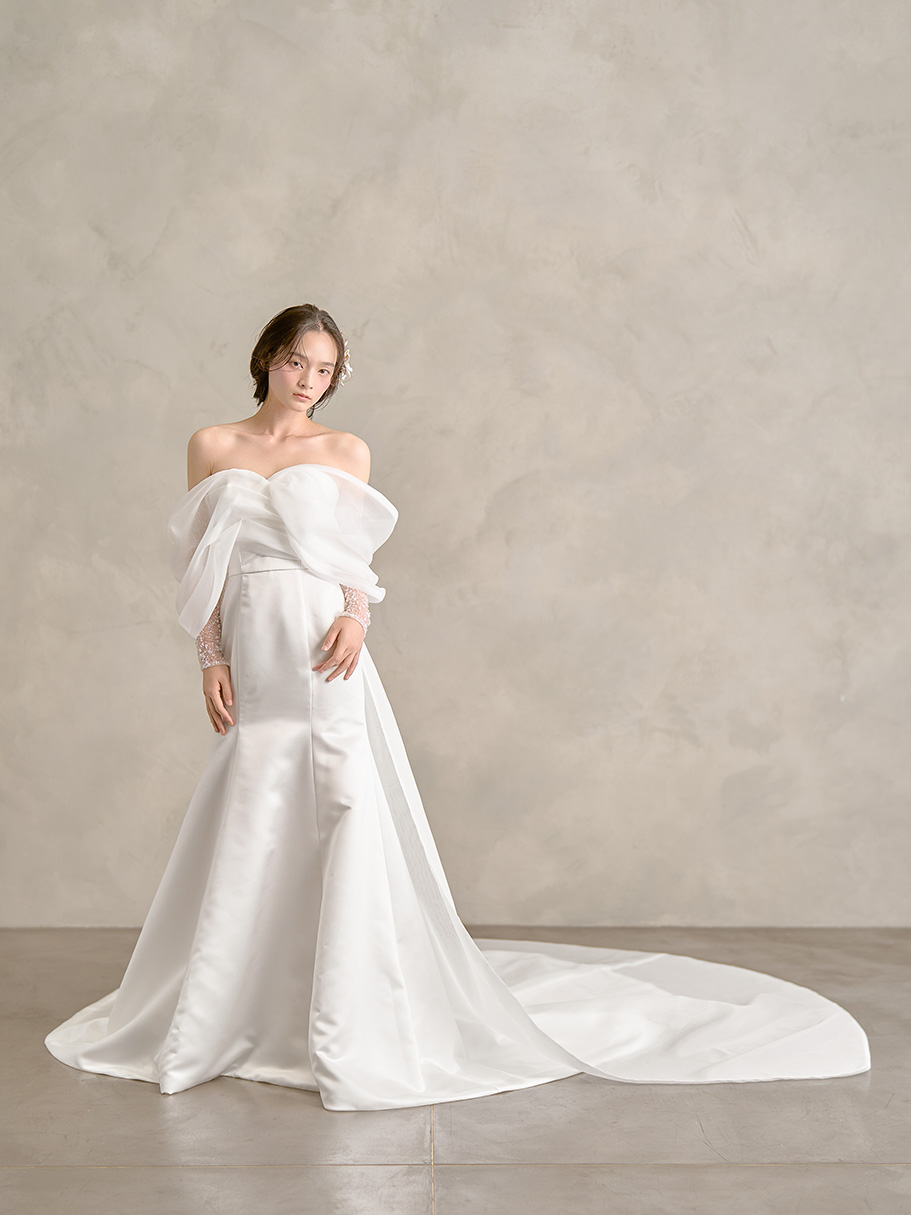 Peony ‐ ピオニー - Resort Collection by BRIDARIUM MUE