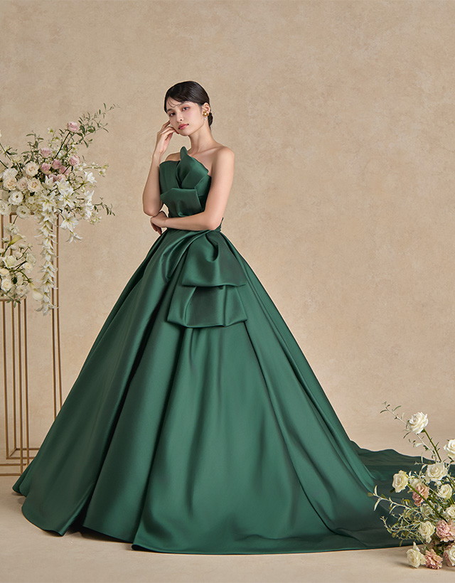 カラードレスレンタルならBRIDARIUM MUE(ブライダリウム ミュー