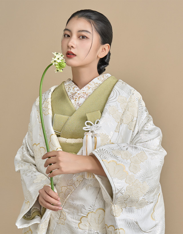 白無垢 流水松竹梅に鶴