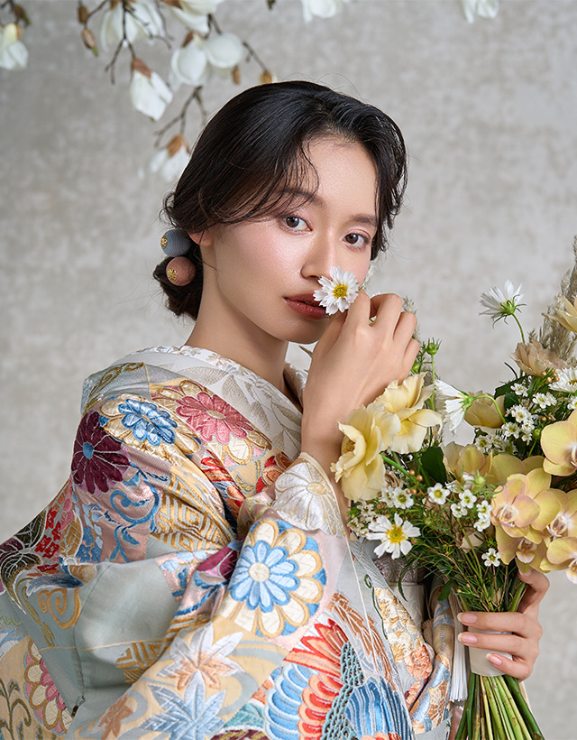 色打掛 裂取り四季花文