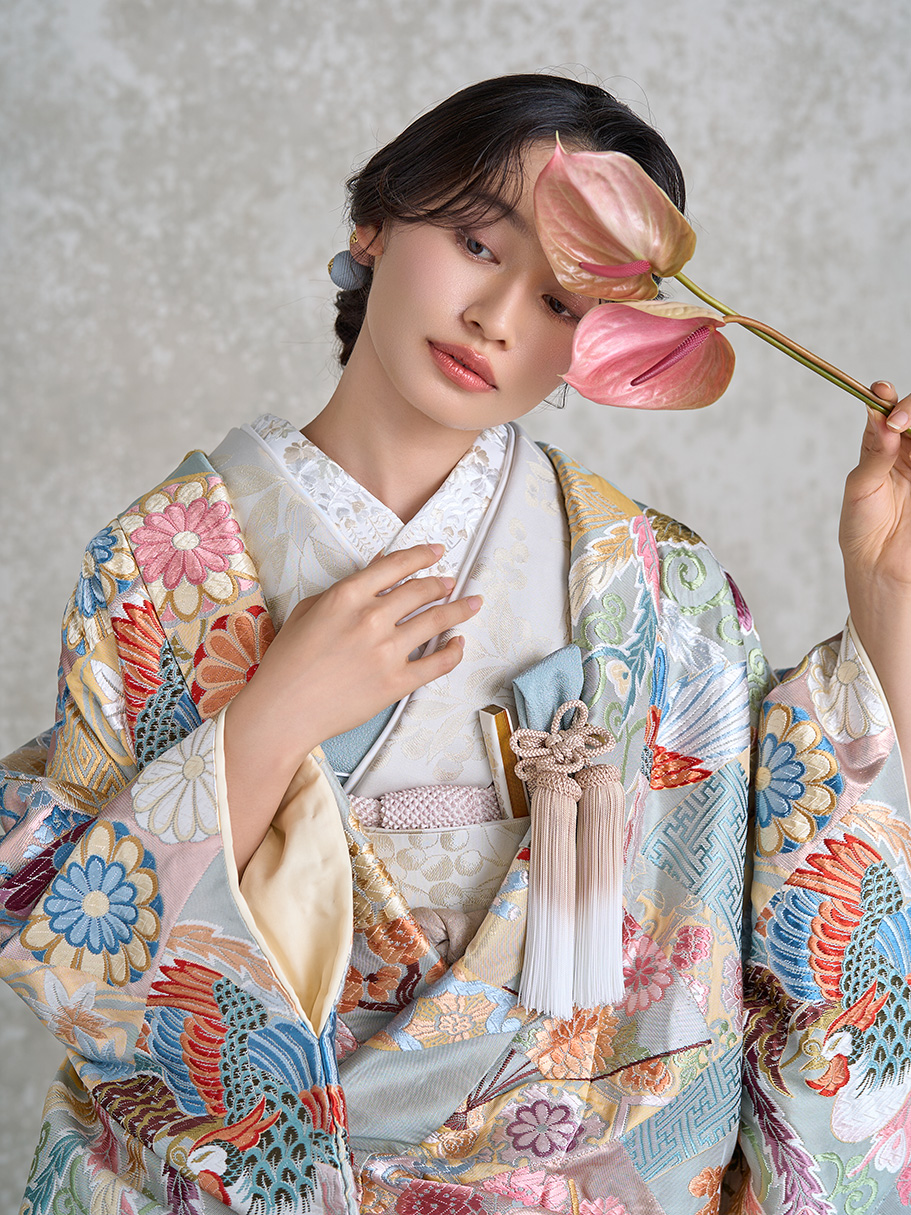 色打掛 裂取り四季花文 - きれどりしきばなもん - - COLLECTION