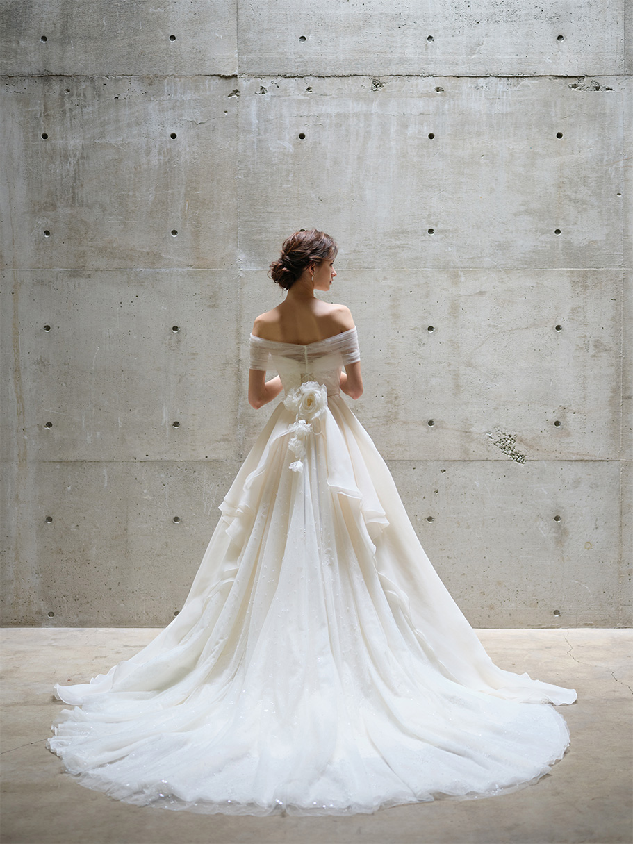 WEDDING DRESS / ウェディングドレス　Ref.2864