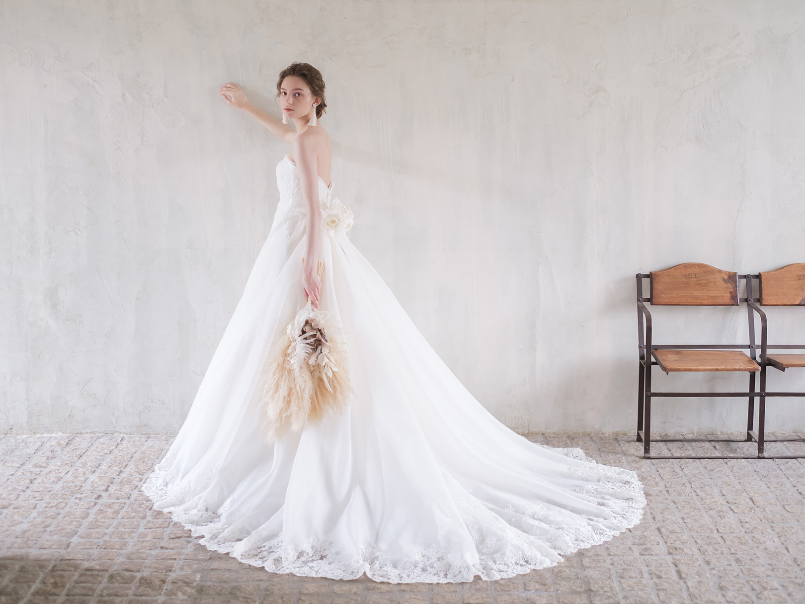 WEDDING DRESS / ウェディングドレス　Ref.3005