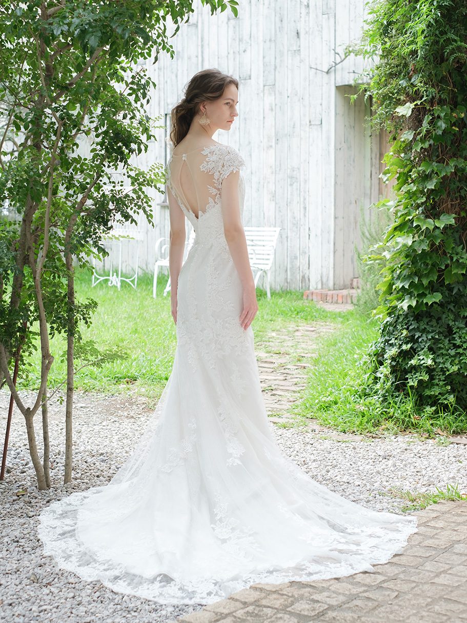 WEDDING DRESS / ウェディングドレス　Ref.3029