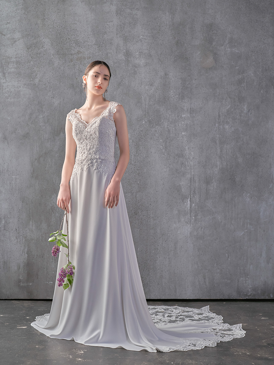 WEDDING DRESS（ウェディングドレス）Ref.3054