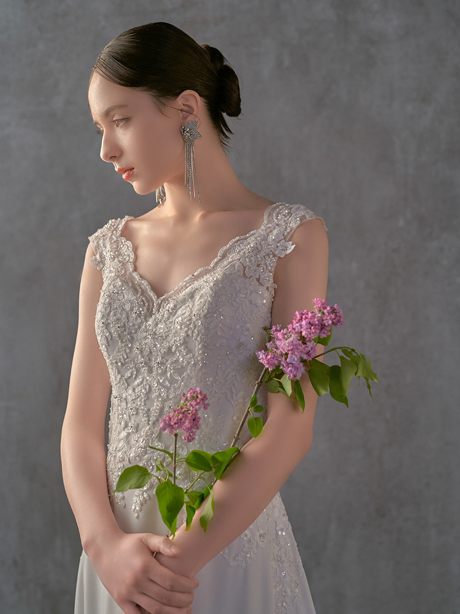 WEDDING DRESS（ウェディングドレス）Ref.3054