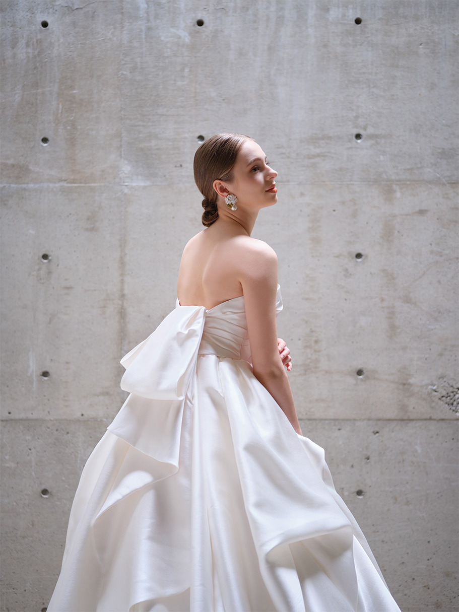 WEDDING DRESS / ウェディングドレス　Ref.3141