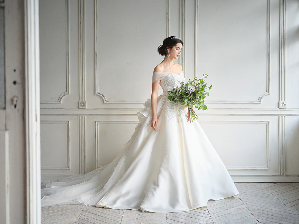 WEDDING DRESS / ウェディングドレス　Ref.3161