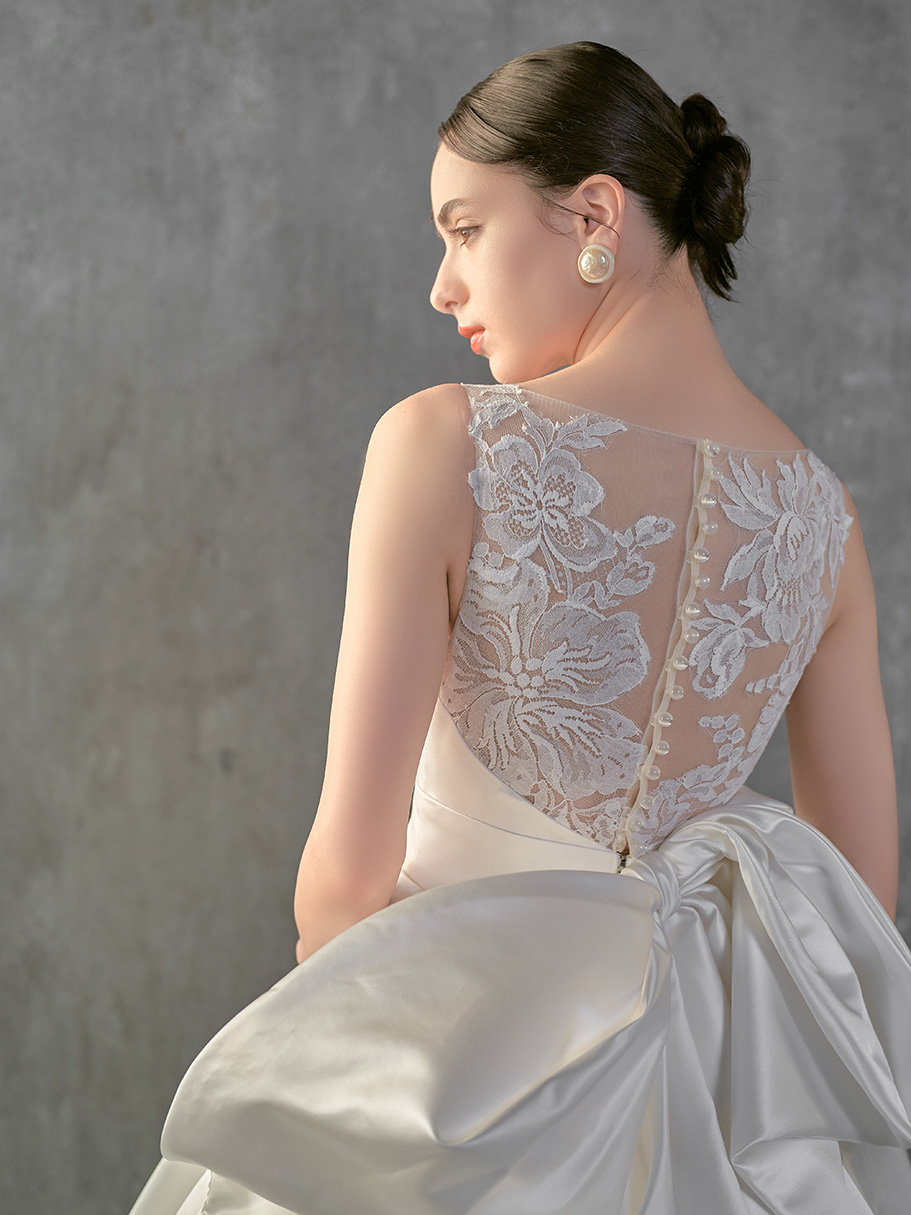 WEDDING DRESS（ウェディングドレス）Ref.3198