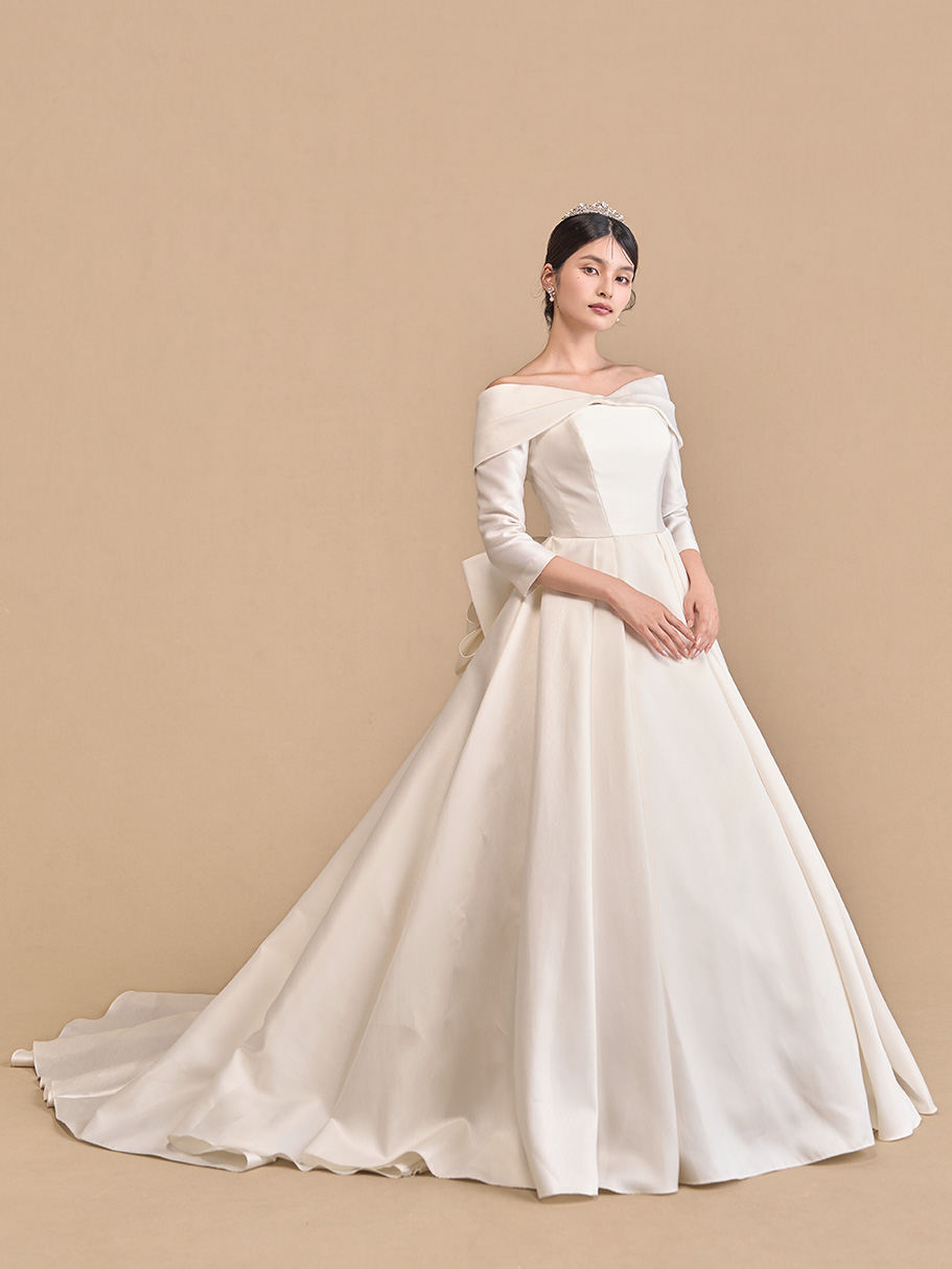 Ref.3582 WEDDING DRESS（ウェディングドレス） - COLLECTION