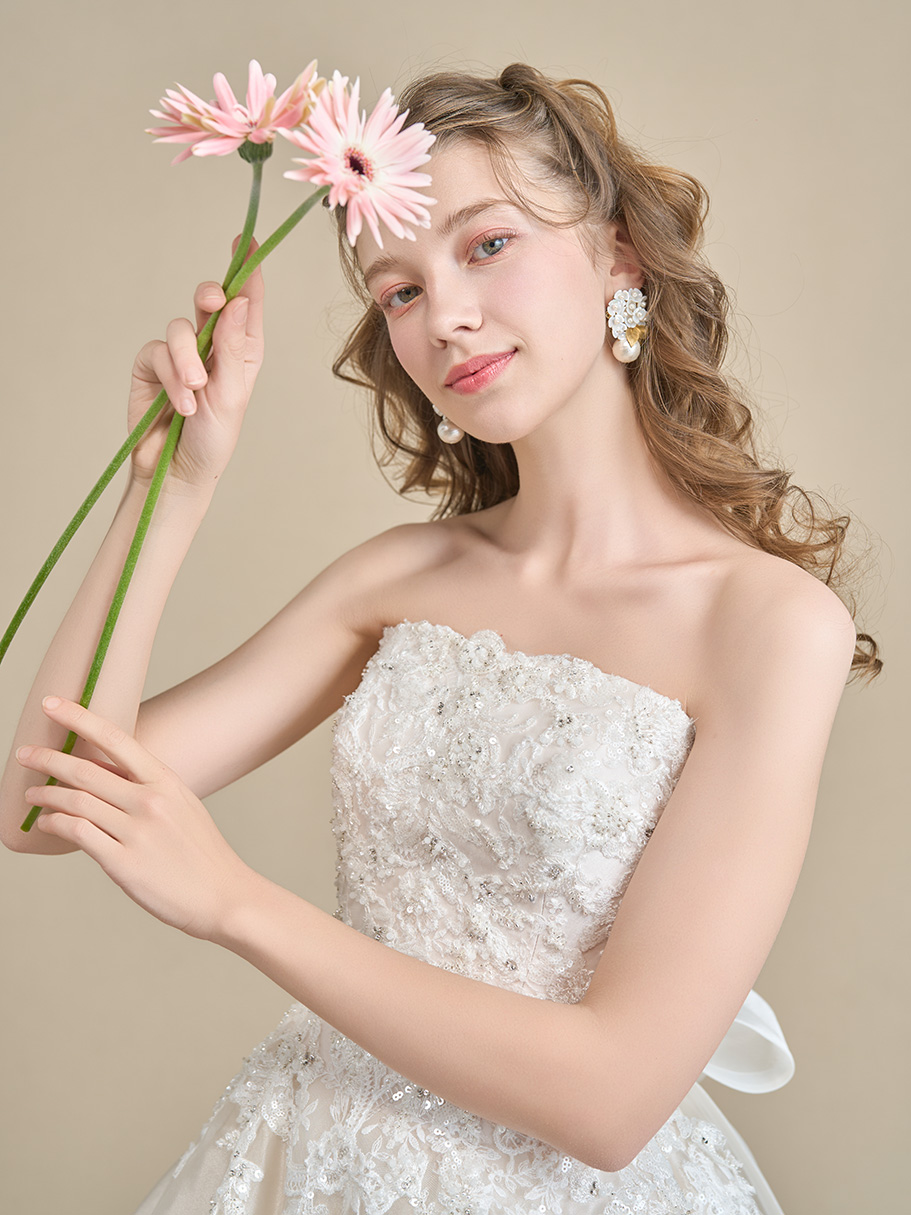 WEDDING DRESS(ウェディングドレス)Ref.3645