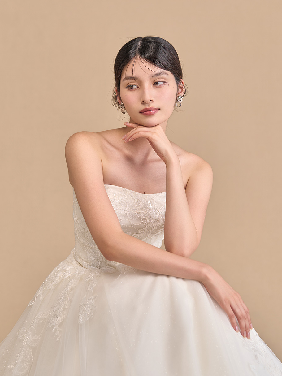 WEDDING DRESS(ウェディングドレス)Ref.3650