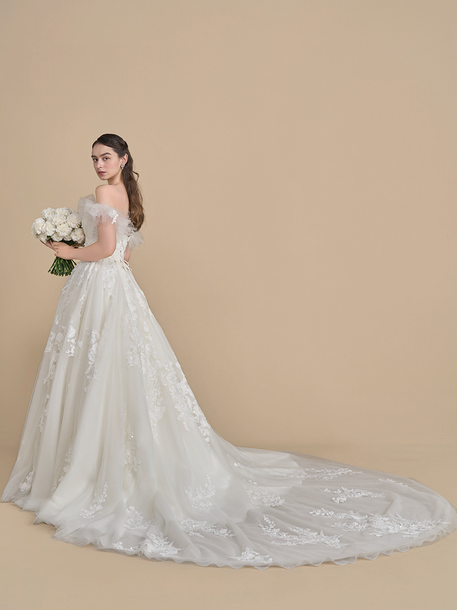 Ref.3651 WEDDING DRESS（ウェディングドレス） - COLLECTION