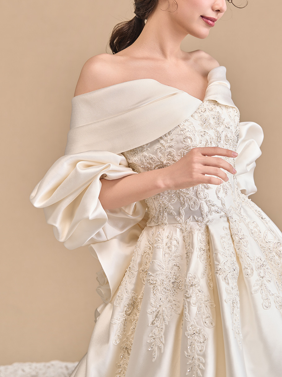 WEDDING DRESS(ウェディングドレス)Ref.3658