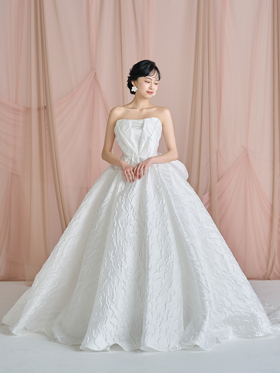 WEDDING DRESS(ウェディングドレス)Ref.3738