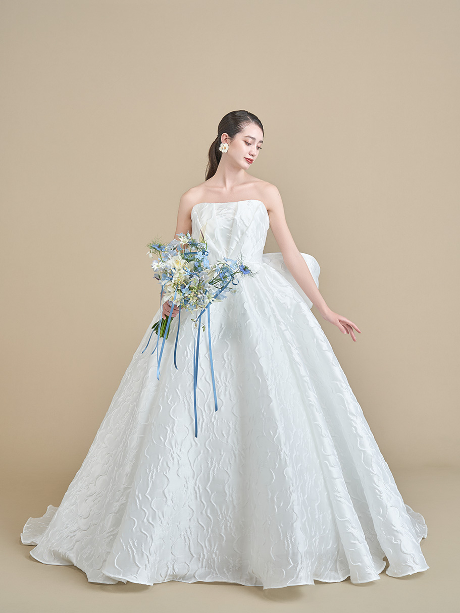 WEDDING DRESS(ウェディングドレス)Ref.3738