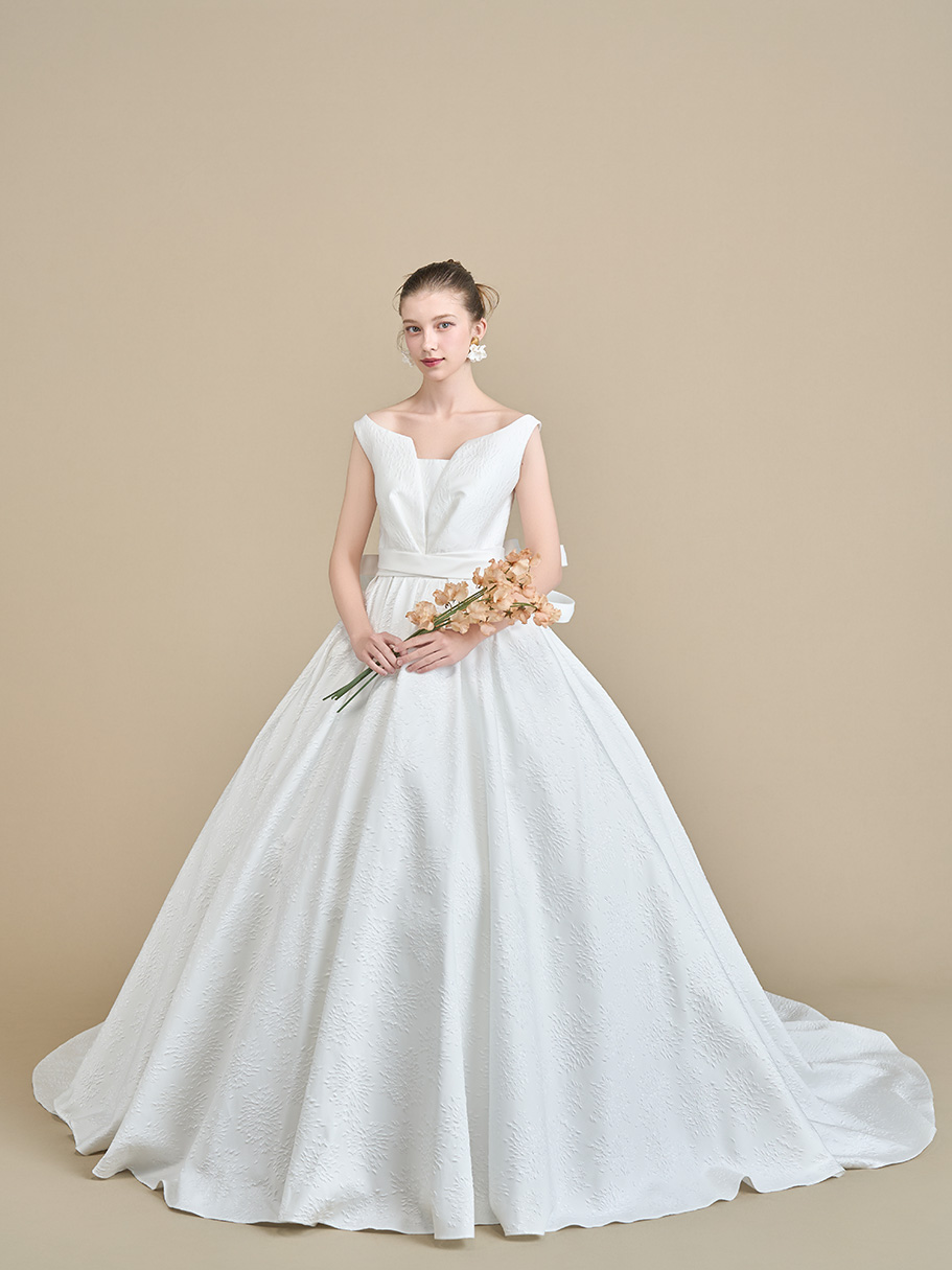 WEDDING DRESS(ウェディングドレス)Ref.3739