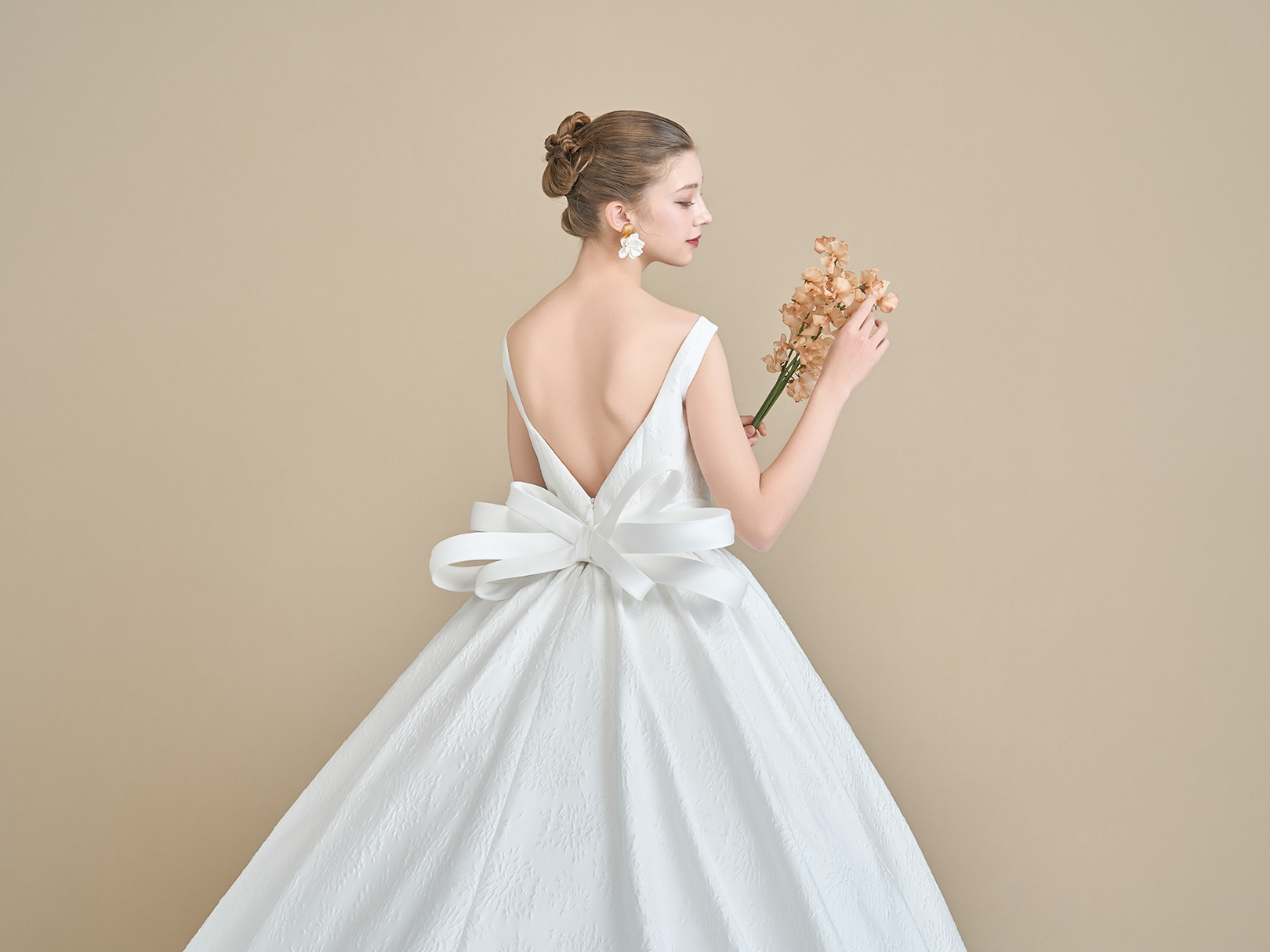 WEDDING DRESS(ウェディングドレス)Ref.3739