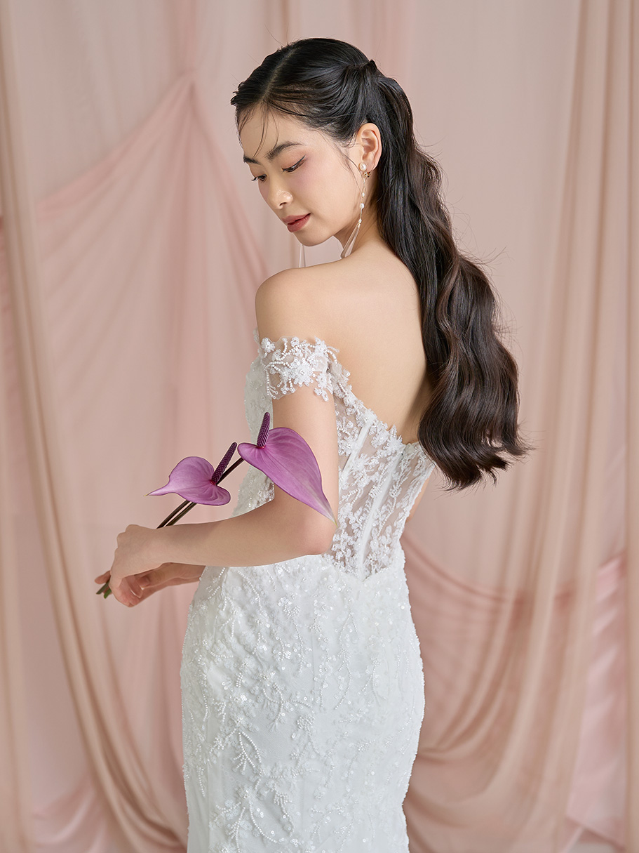 WEDDING DRESS(ウェディングドレス)Ref.3740