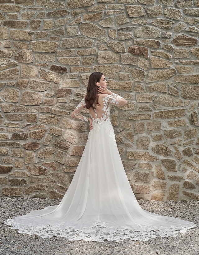 WEDDING DRESS（ウエディングドレス） Ref.3196