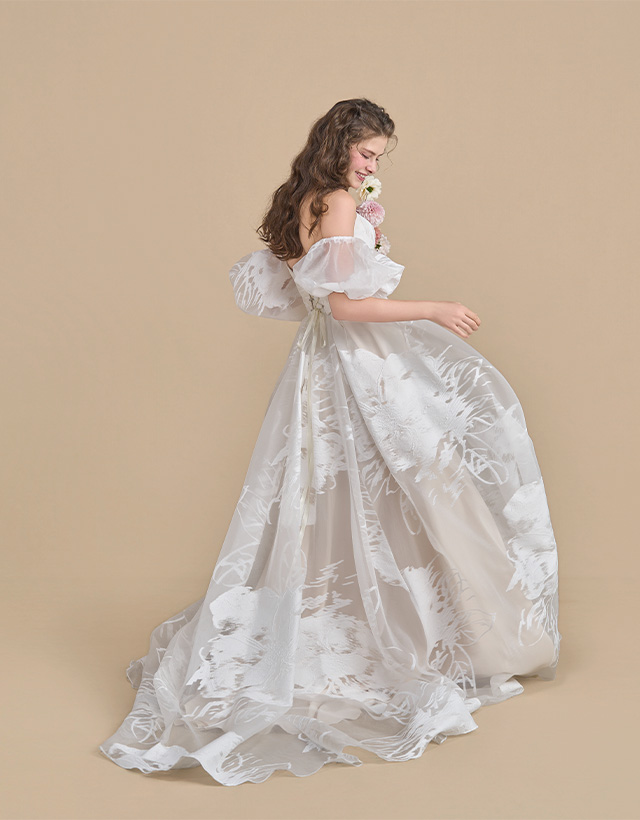 WEDDING DRESS（ウエディングドレス） Ref.3593