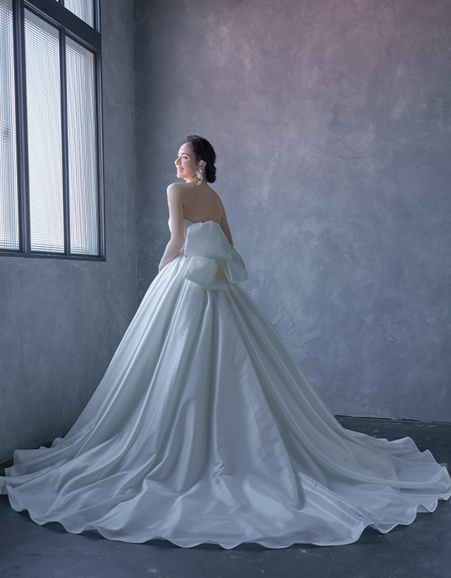 WEDDING DRESS（ウェディングドレス） Chantilly - シャンティー -