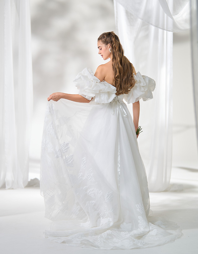 WEDDING DRESS（ウエディングドレス） Tulpe - トゥルペ -