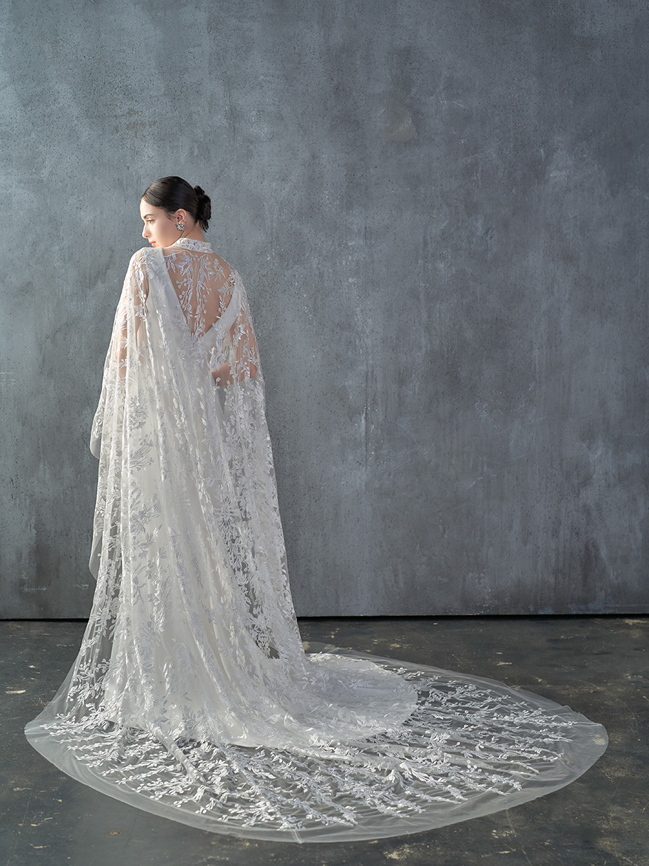 WEDDING DRESS（ウェディングドレス）Audrey - オドレイ -