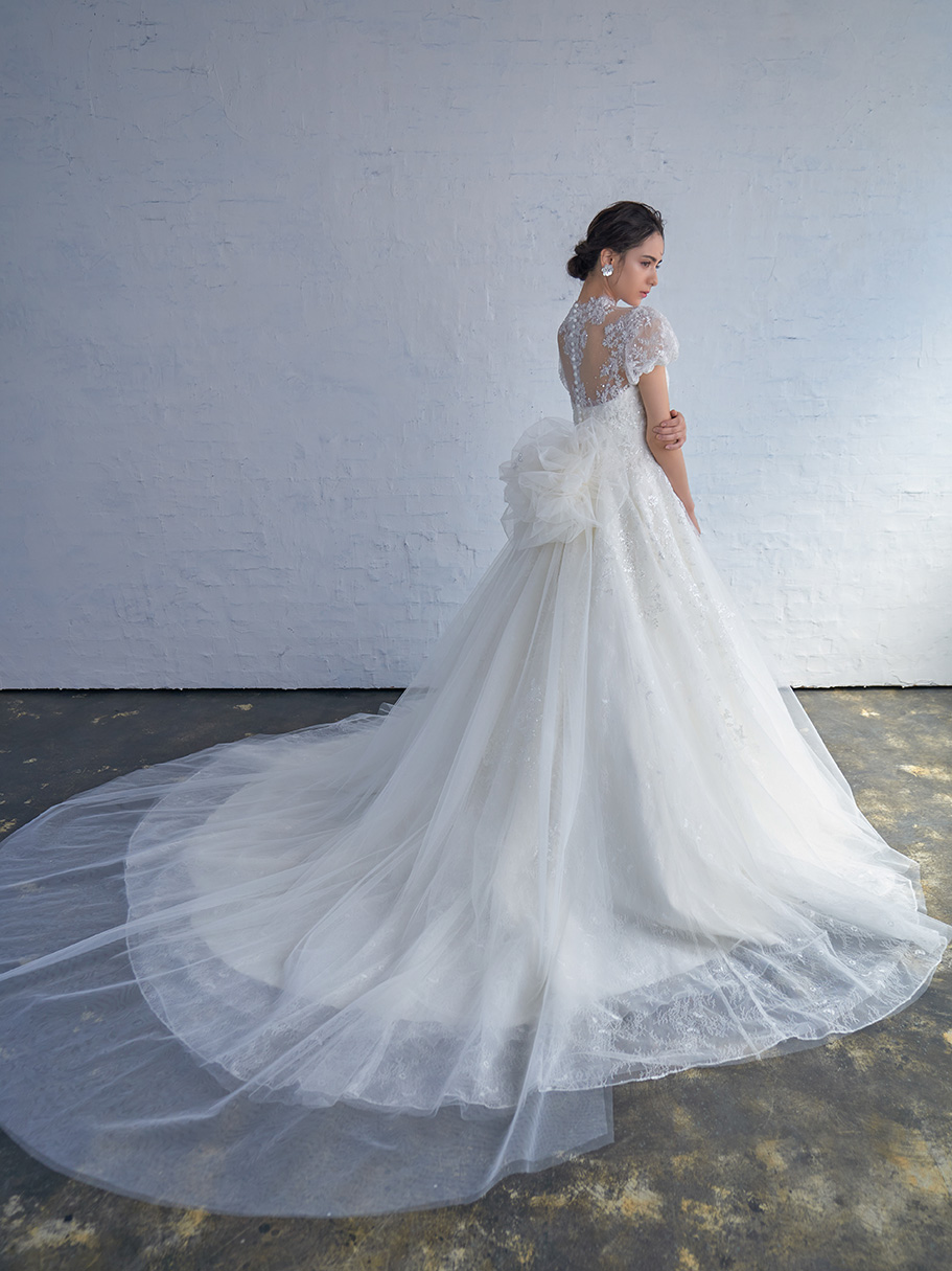 WEDDING DRESS（ウェディングドレス）Clara - クララ -