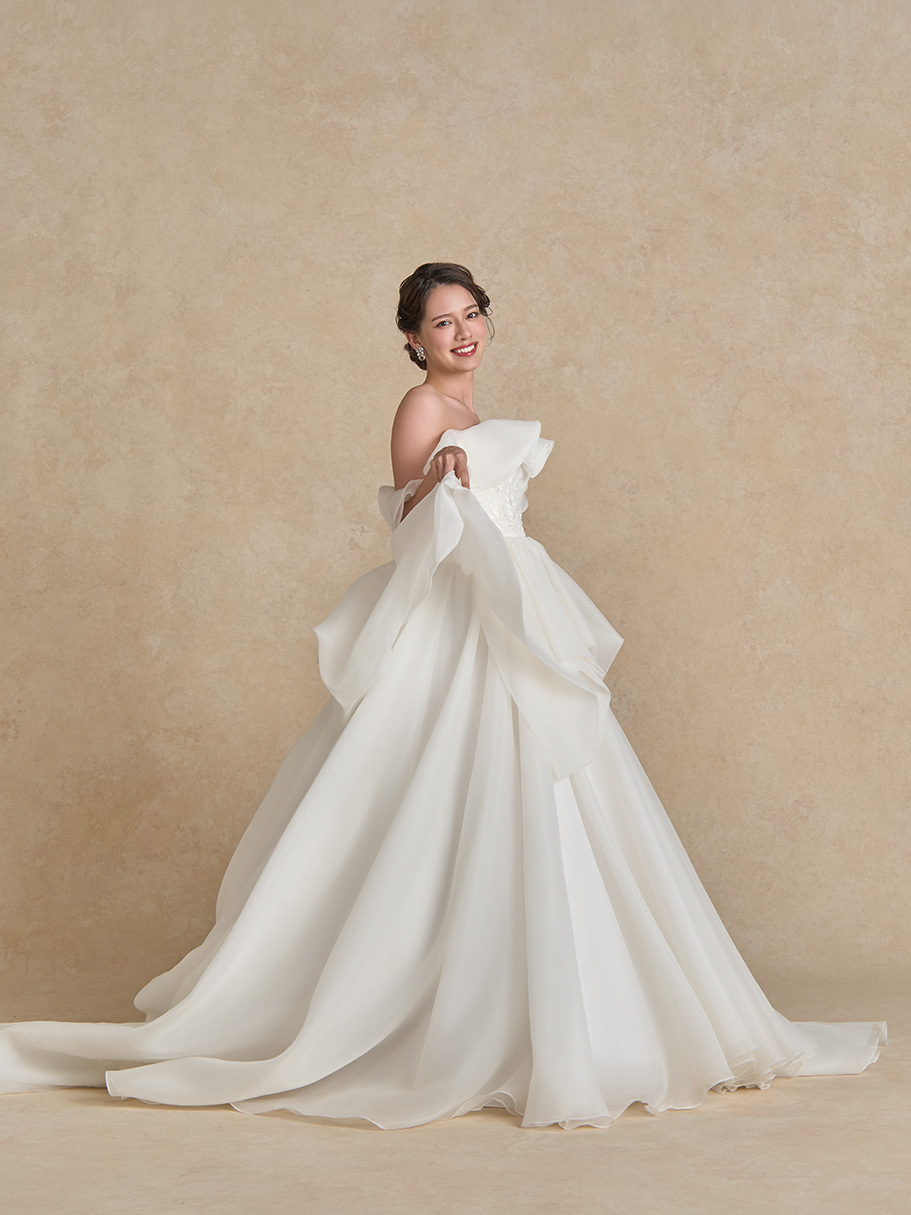 WEDDING DRESS(ウェディングドレス)Culus - キュラス -