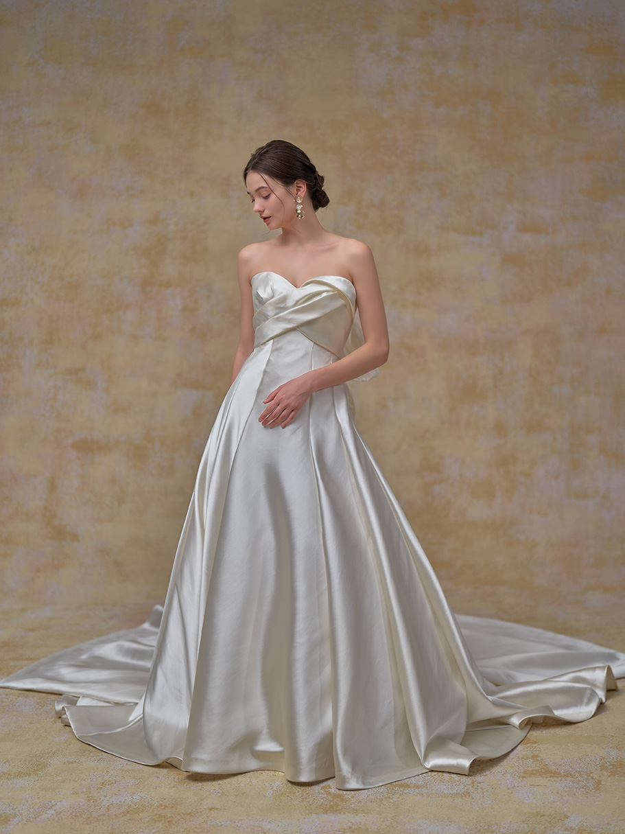 WEDDING DRESS（ウェディングドレス）Edel - エーデル -