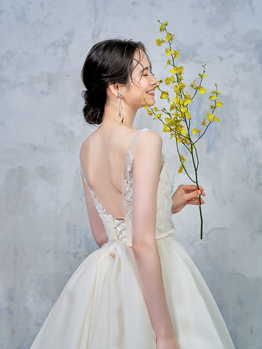 WEDDING DRESS（ウェディングドレス）Emma  - エマ -