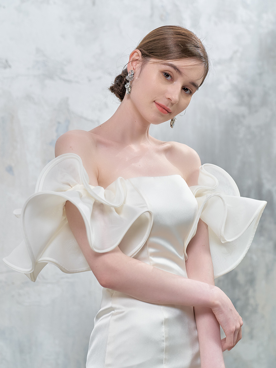 WEDDING DRESS（ウェディングドレス）Helena  - エレナ -