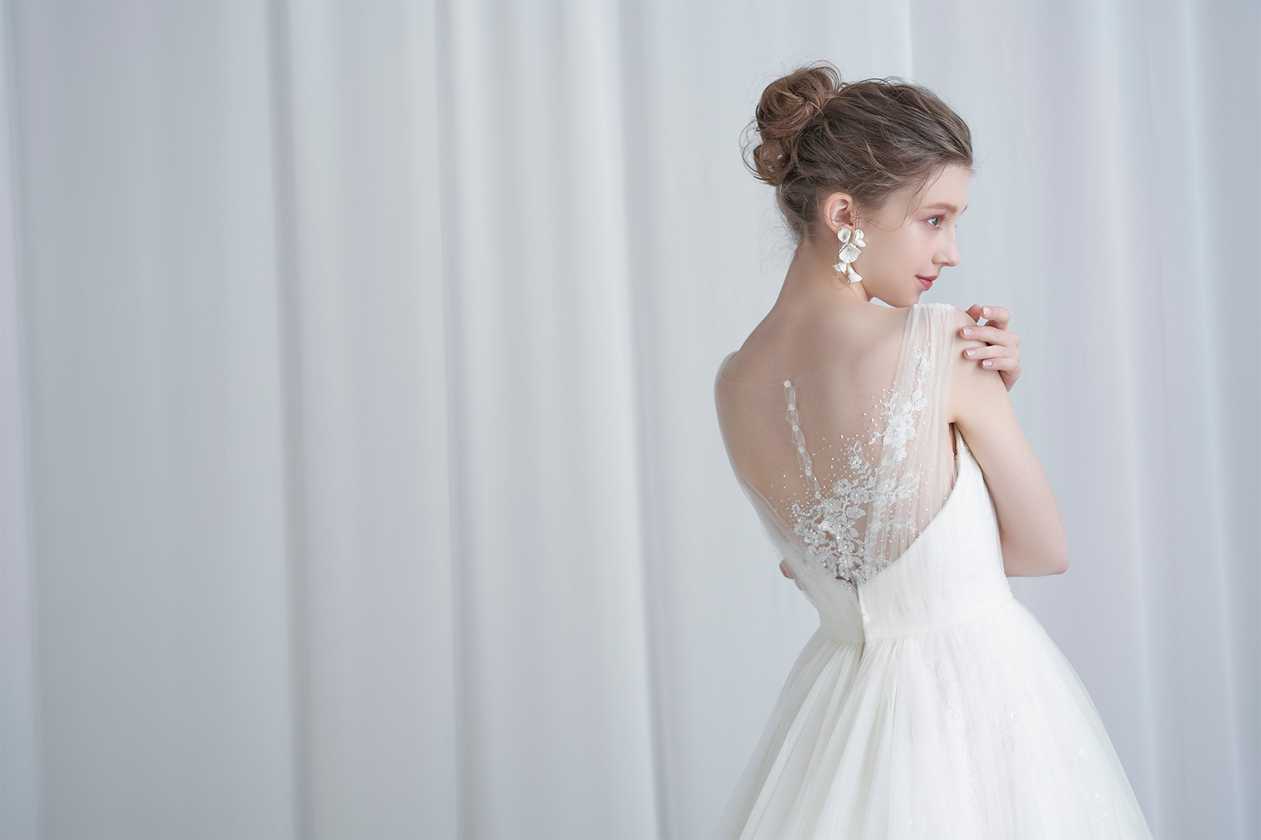 WEDDING DRESS（ウェディングドレス）Ines - イネス -