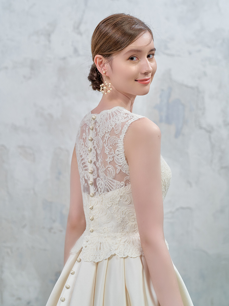 WEDDING DRESS（ウェディングドレス）Jane  - ジェイン -