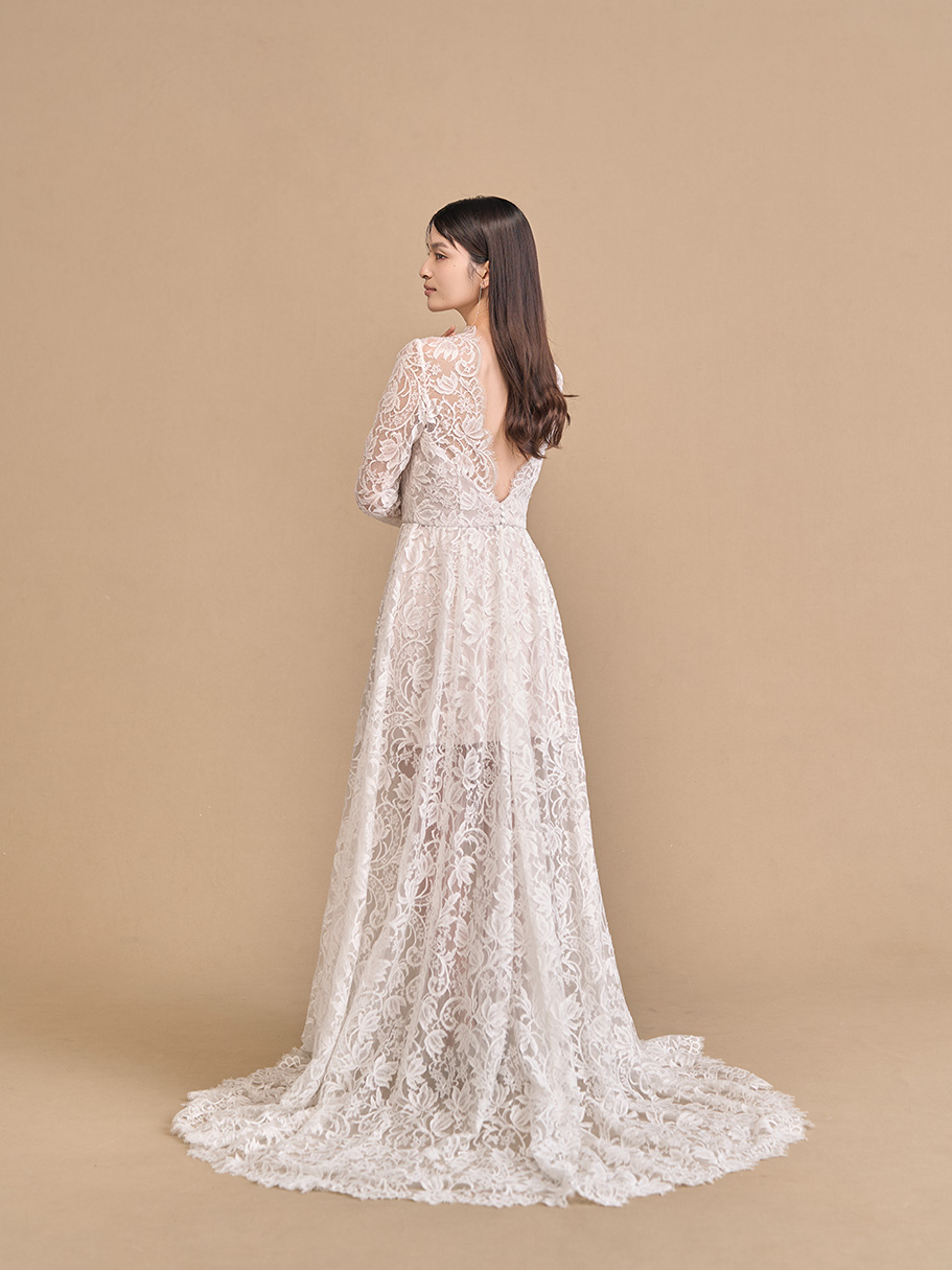 WEDDING DRESS(ウェディングドレス)Merletto - メルレット -