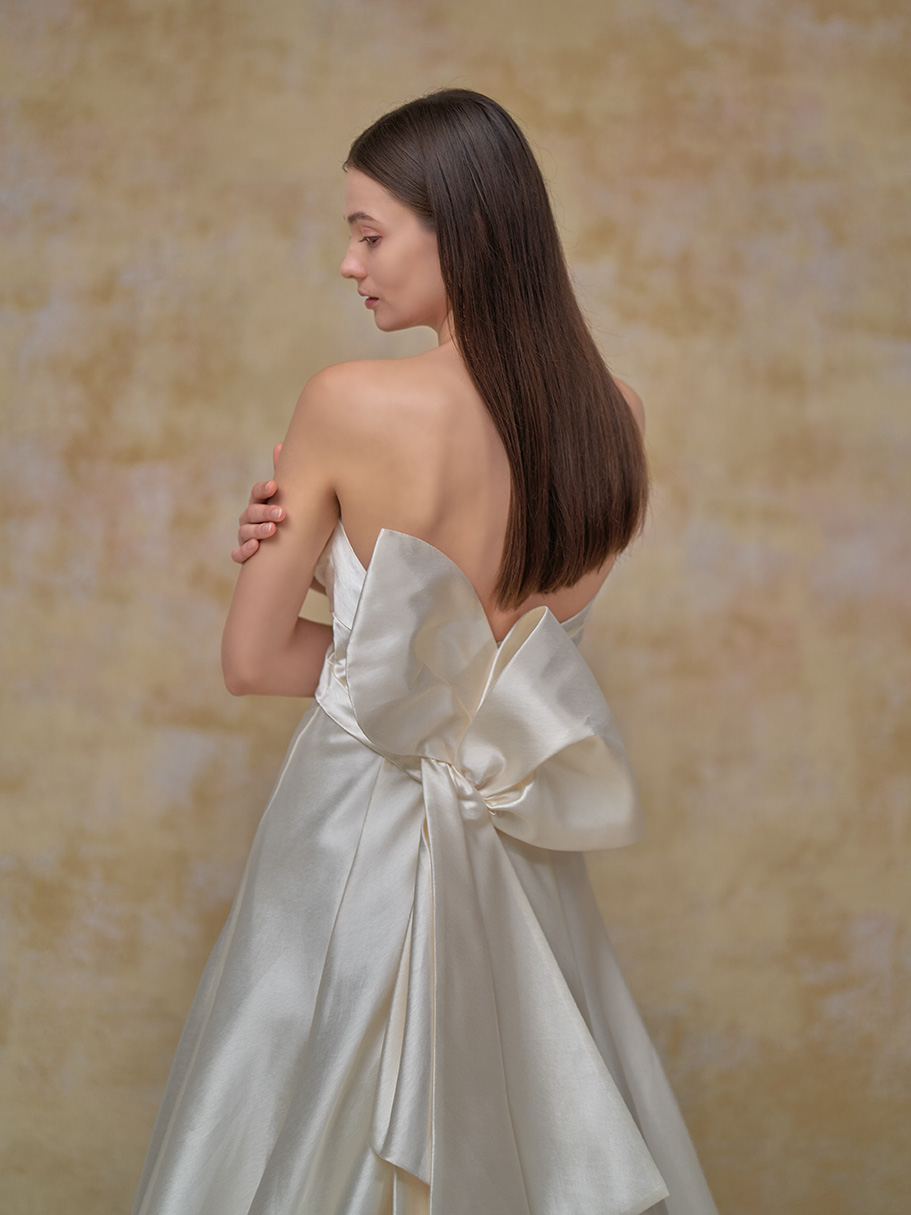 WEDDING DRESS（ウェディングドレス）Rosalia - ロザリア -