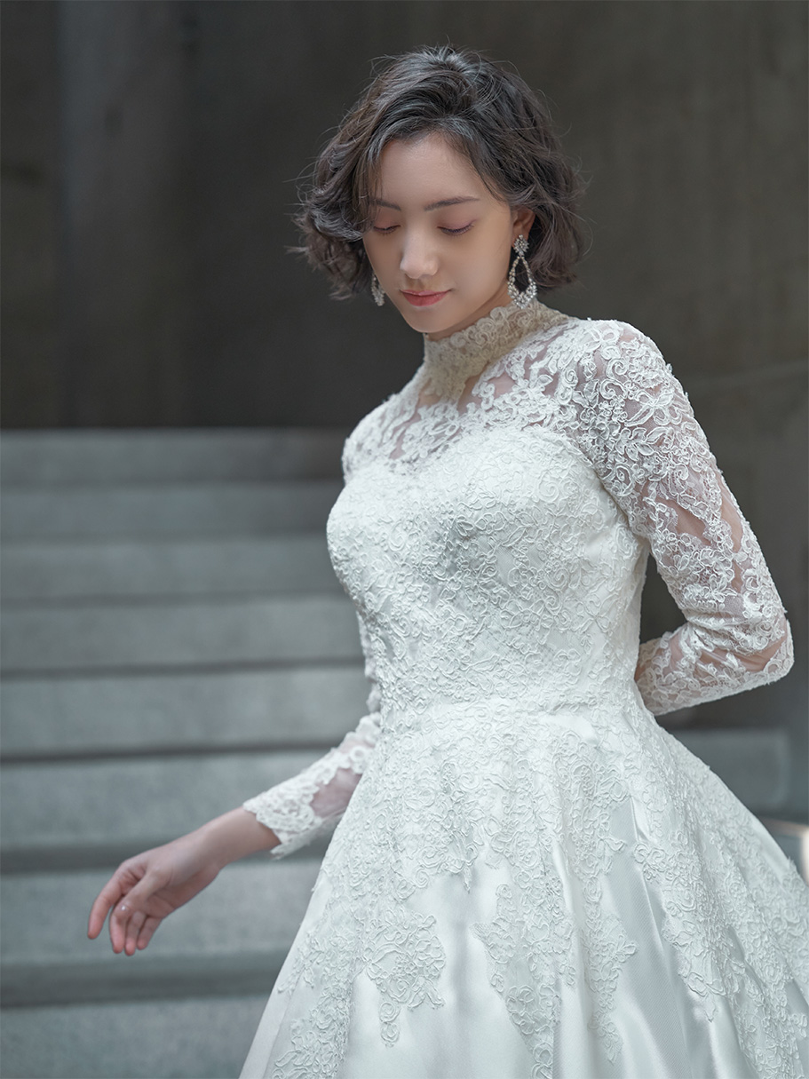 WEDDING DRESS（ウェディングドレス）Sarah - サラ -
