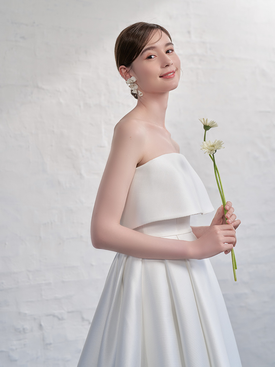 WEDDING DRESS（ウェディングドレス）Thelma  - テルマ -