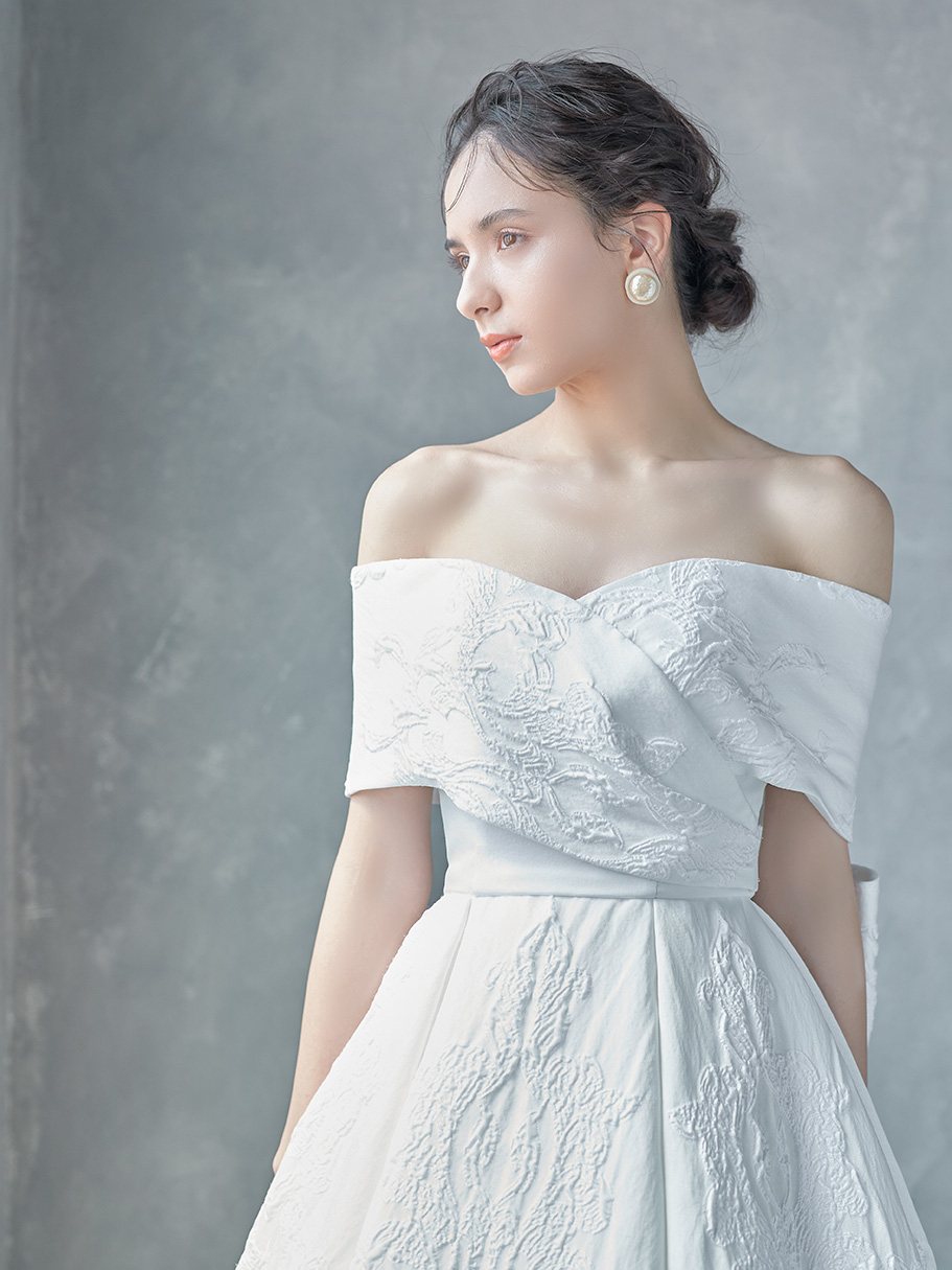 WEDDING DRESS（ウェディングドレス）Theta - シータ-